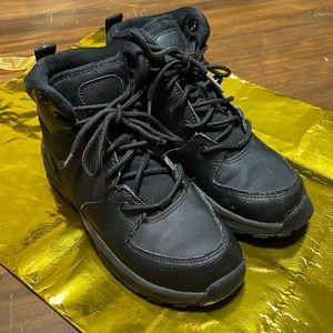 Nike Manoa Leather Boots